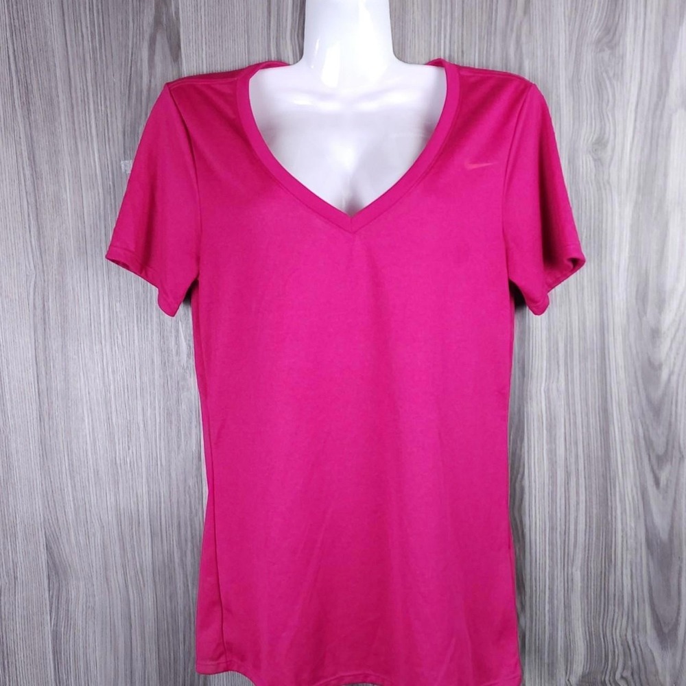 Nike Dri-Fit The Nike Tee Athletic Cut V-Neck Tshirt Size Small - Picture 1 of 4